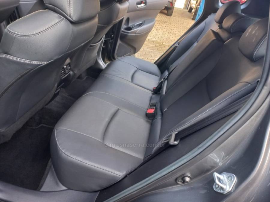 TOYOTA - COROLLA - 2023/2023 - Cinza - R$ 139.990,00