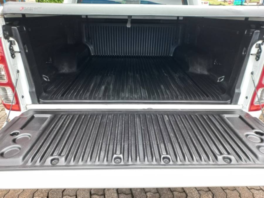 FORD - RANGER - 2021/2021 - Branca - R$ 175.990,00