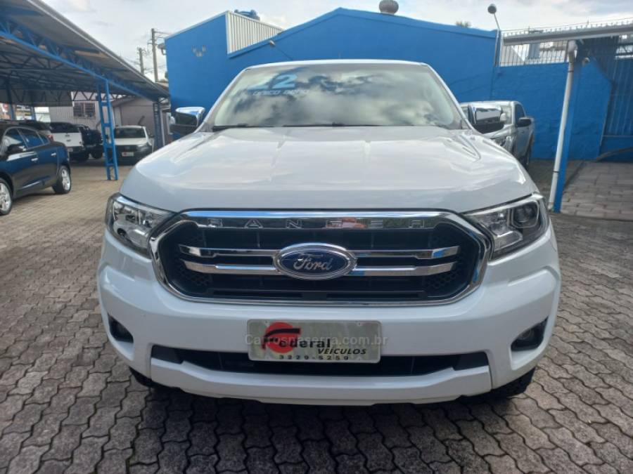 FORD - RANGER - 2022/2022 - Branca - R$ 175.000,00