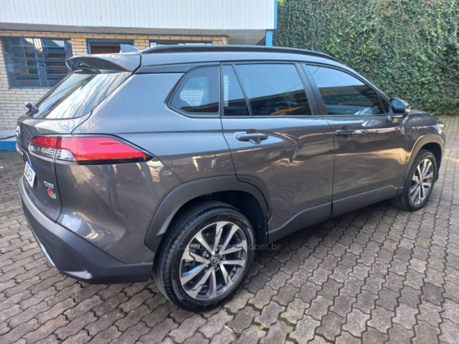 TOYOTA - COROLLA - 2023/2023 - Cinza - R$ 139.990,00