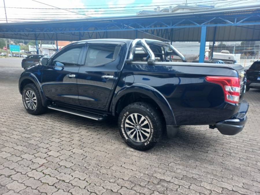 MITSUBISHI - L200 TRITON - 2018/2018 - Azul - R$ 155.000,00