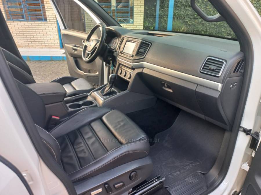 VOLKSWAGEN - AMAROK - 2020/2020 - Branca - R$ 169.990,00