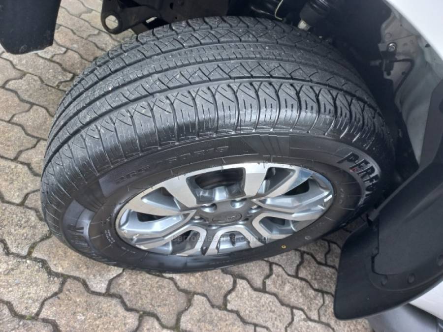 FORD - RANGER - 2021/2021 - Branca - R$ 175.990,00