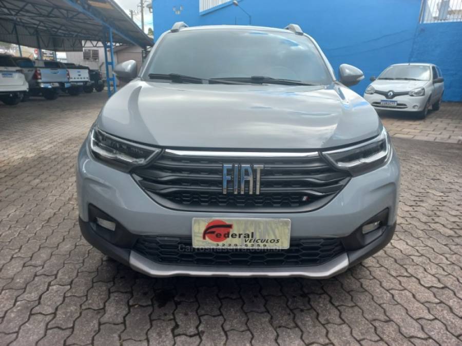 FIAT - STRADA - 2023/2023 - Cinza - R$ 116.990,00