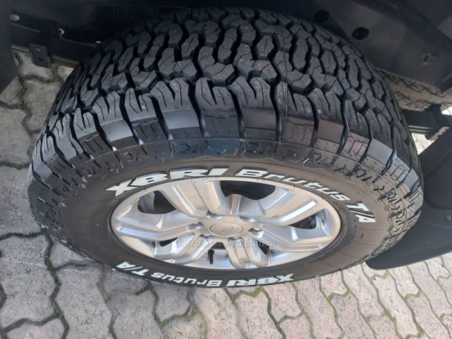 FORD - RANGER - 2022/2022 - Branca - R$ 175.000,00