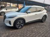 NISSAN - KICKS - 2022/2022 - Branca - R$ 104.990,00