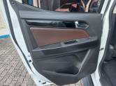 CHEVROLET - S10 - 2016/2016 - Branca - R$ 139.990,00