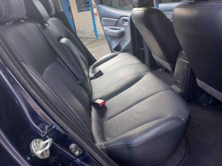 MITSUBISHI - L200 TRITON - 2018/2018 - Azul - R$ 155.000,00