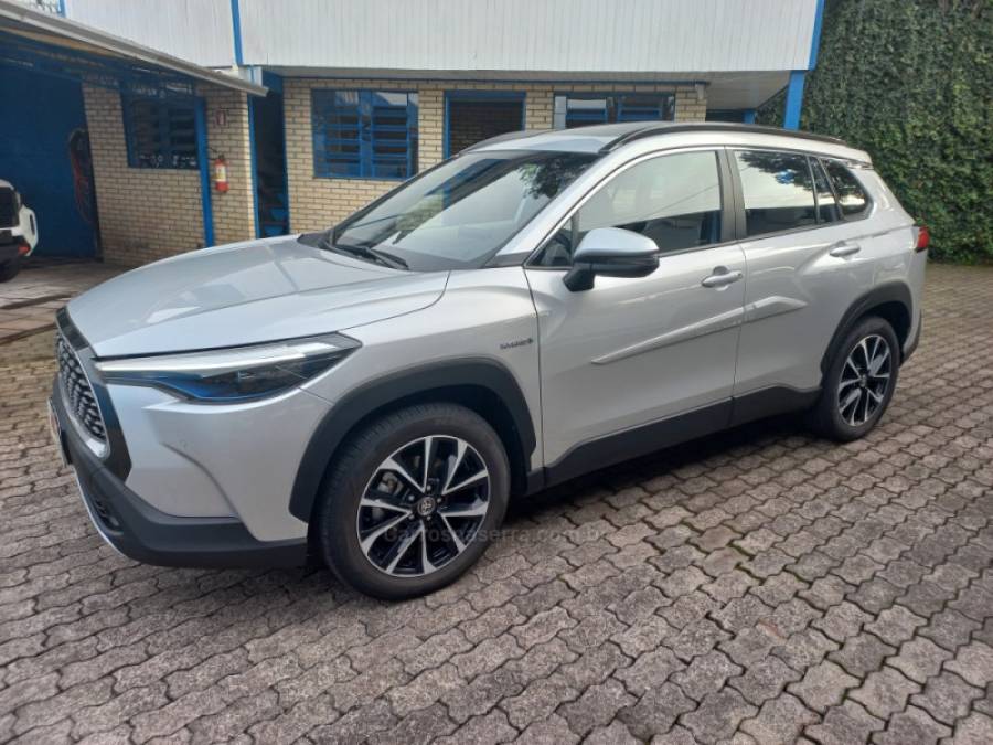 TOYOTA - COROLLA - 2022/2022 - Prata - R$ 150.990,00