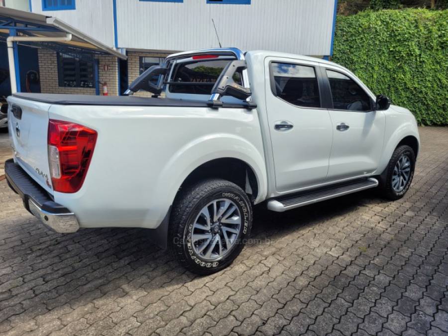 NISSAN - FRONTIER - 2021/2021 - Branca - R$ 155.000,00