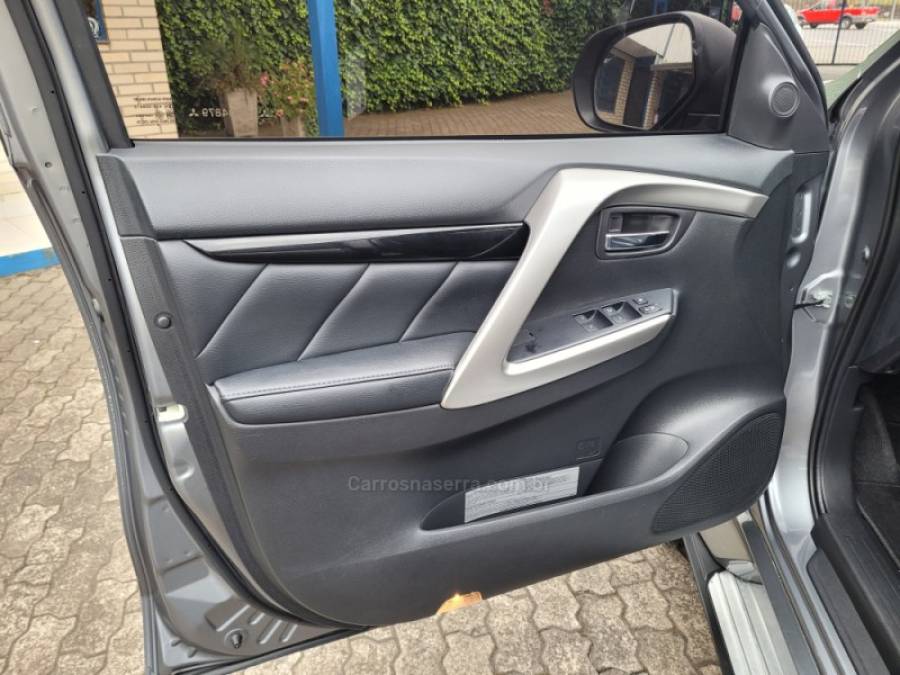 MITSUBISHI - PAJERO SPORT - 2020/2020 - Cinza - R$ 219.000,00