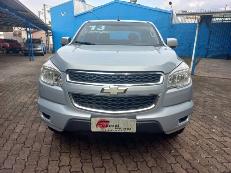 CHEVROLET - S10 - 2013/2013 - Prata - R$ 88.000,00