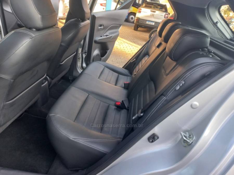 NISSAN - KICKS - 2017/2017 - Prata - R$ 79.990,00
