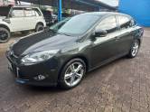 FORD - FOCUS - 2015/2015 - Cinza - R$ 55.900,00