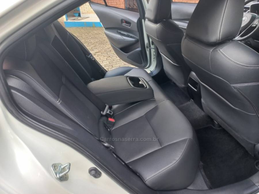TOYOTA - COROLLA - 2020/2020 - Branca - R$ 118.990,00