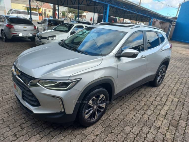 CHEVROLET - TRACKER - 2021/2021 - Prata - R$ 108.990,00