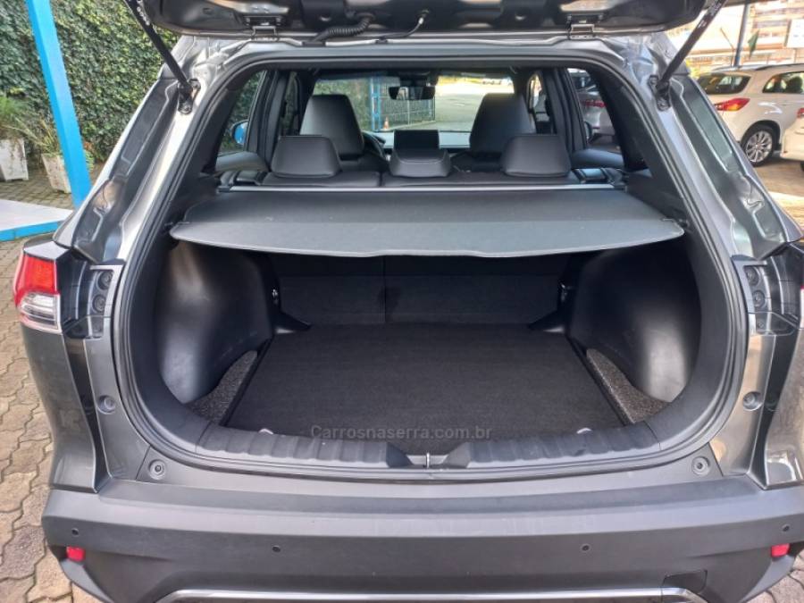 TOYOTA - COROLLA - 2023/2023 - Cinza - R$ 139.990,00