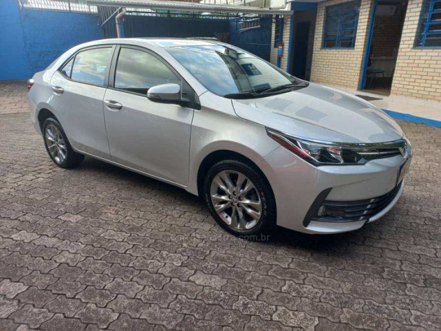 TOYOTA - COROLLA - 2019/2019 - Prata - R$ 107.990,00
