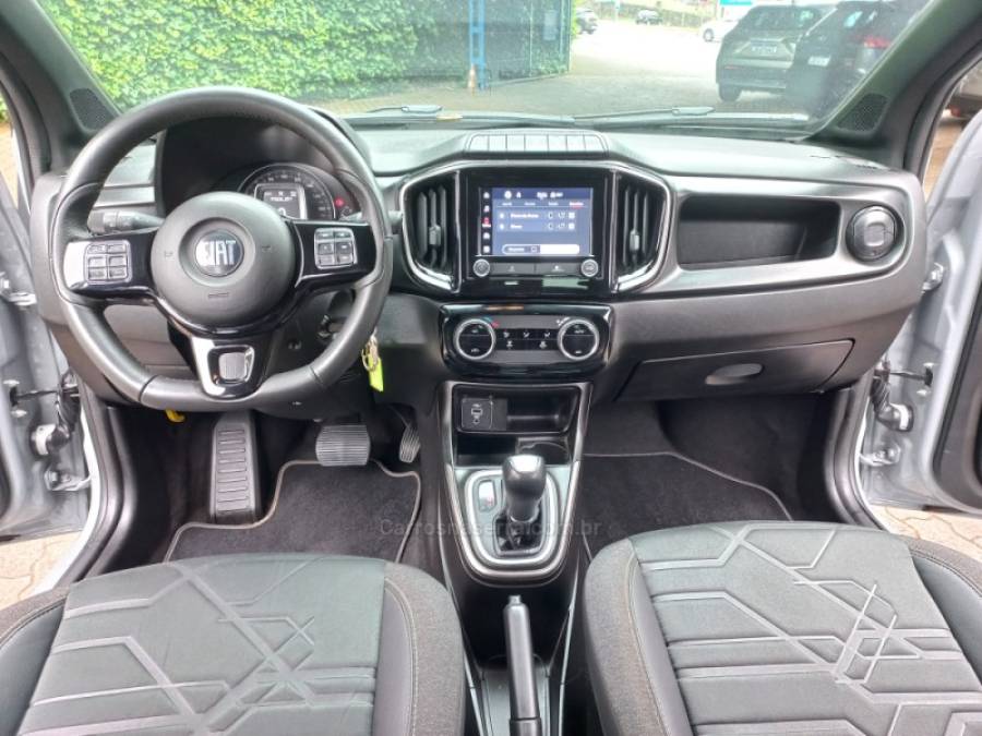 FIAT - STRADA - 2023/2023 - Cinza - R$ 116.990,00