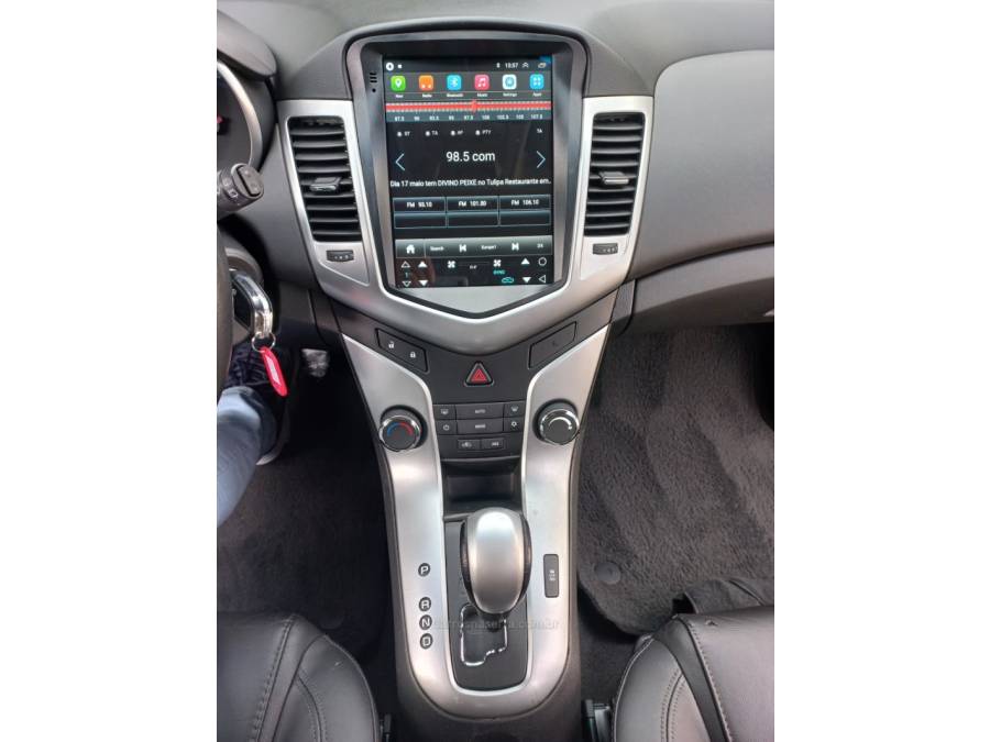 CHEVROLET - CRUZE - 2012/2013 - Branca - R$ 64.000,00
