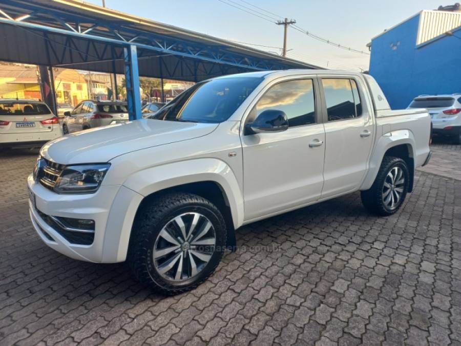 VOLKSWAGEN - AMAROK - 2020/2020 - Branca - R$ 169.990,00