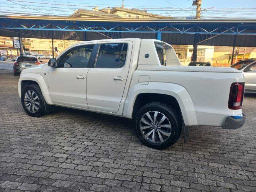 VOLKSWAGEN - AMAROK - 2020/2020 - Branca - R$ 169.990,00
