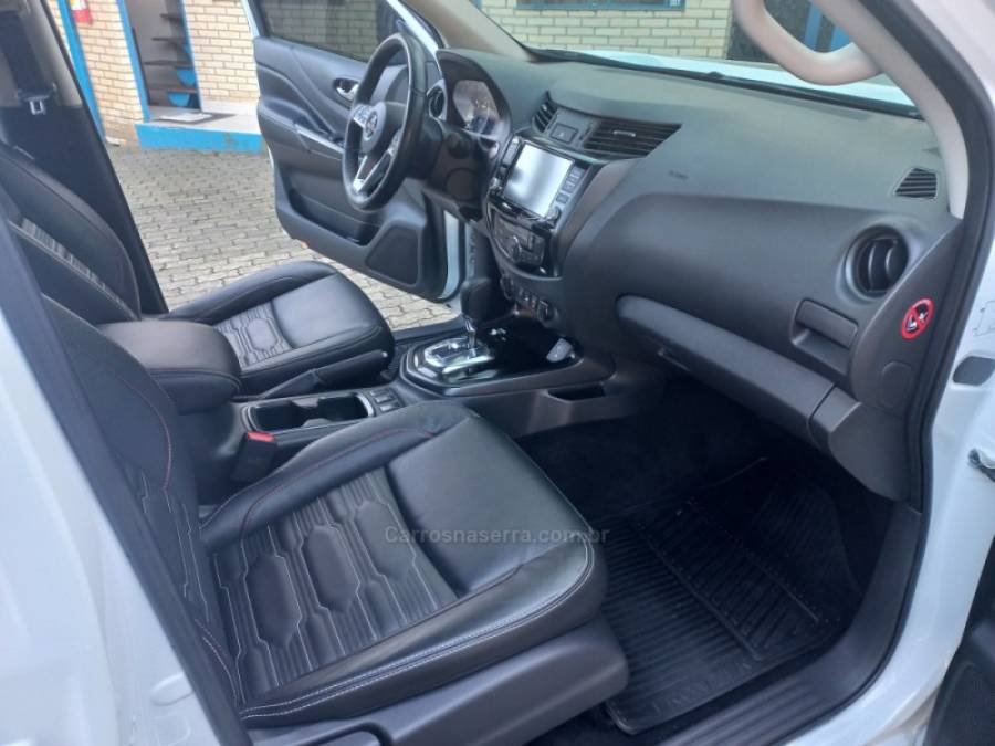 NISSAN - FRONTIER - 2023/2023 - Branca - R$ 219.990,00