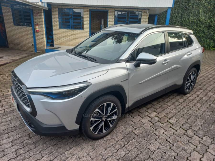TOYOTA - COROLLA - 2022/2022 - Prata - R$ 150.990,00
