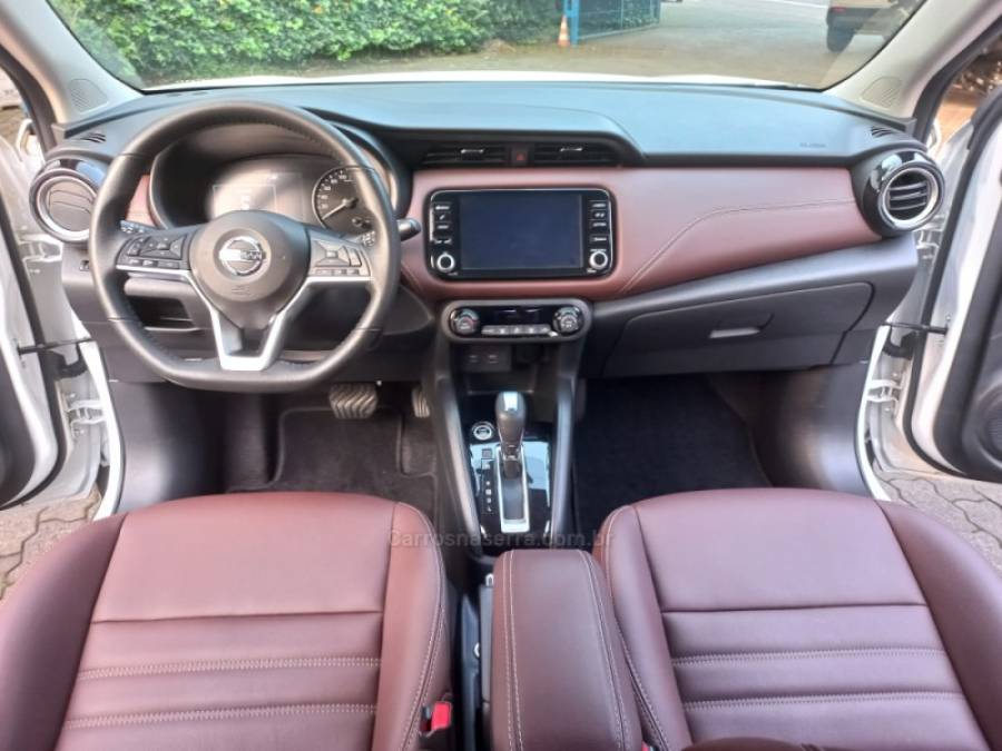 NISSAN - KICKS - 2022/2022 - Branca - R$ 104.990,00