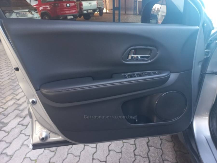 HONDA - HR-V - 2019/2019 - Prata - R$ 99.990,00