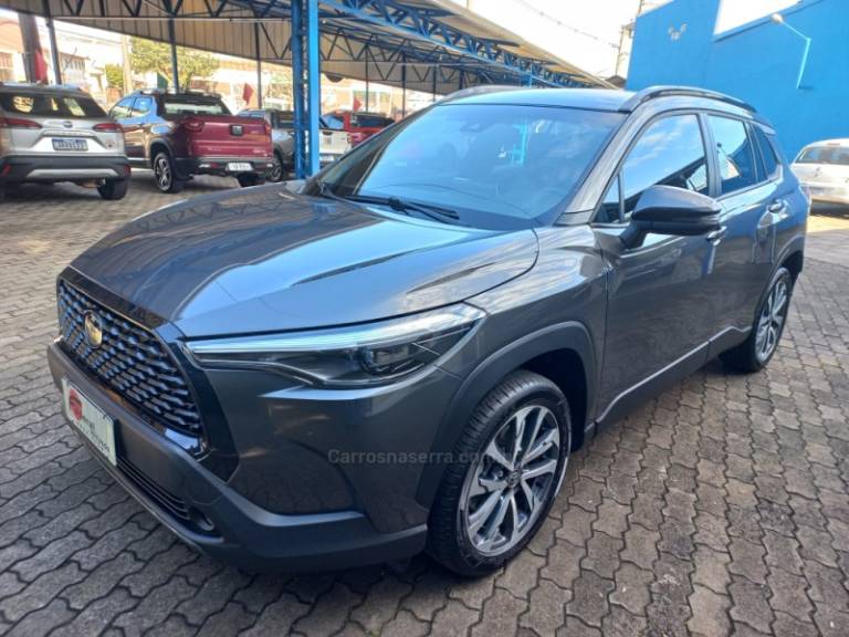 TOYOTA - COROLLA - 2023/2023 - Cinza - R$ 139.990,00