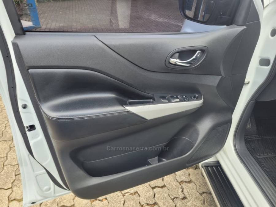 NISSAN - FRONTIER - 2021/2021 - Branca - R$ 155.000,00