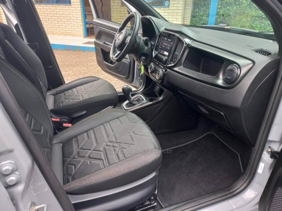 FIAT - STRADA - 2023/2023 - Cinza - R$ 116.990,00